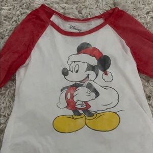 Christmas Mickey tee